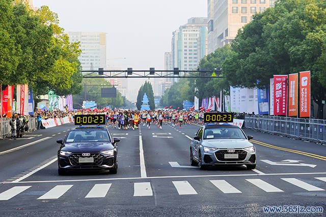 【汽车东谈主】上市三天的新奥迪A3 凭什么作念杭马率领车